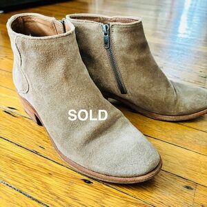 Stone/Tan Suede Frye Carson Piping Ankle Booties